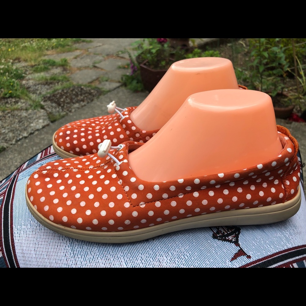 SAS Orange/White Dot Slip On Loafers Shoes Size 8M